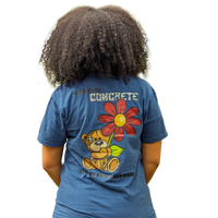 Camiseta de alto gramaje CONCRETE FLOWER